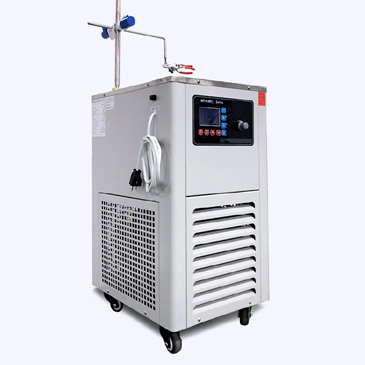 Low temperature coolant circulation pump